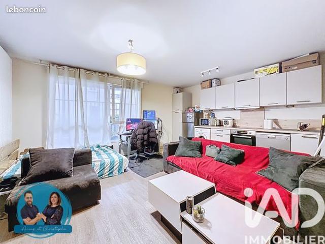 Studio 1 pièce 33 m²