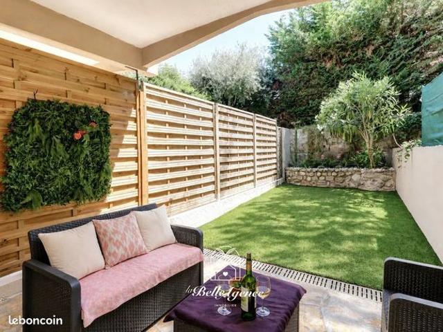 Studio 1 pièce 33 m²