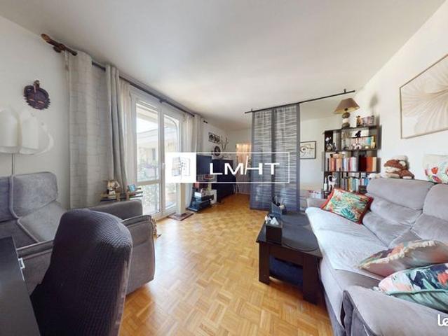 Studio 1 pièce 33 m²