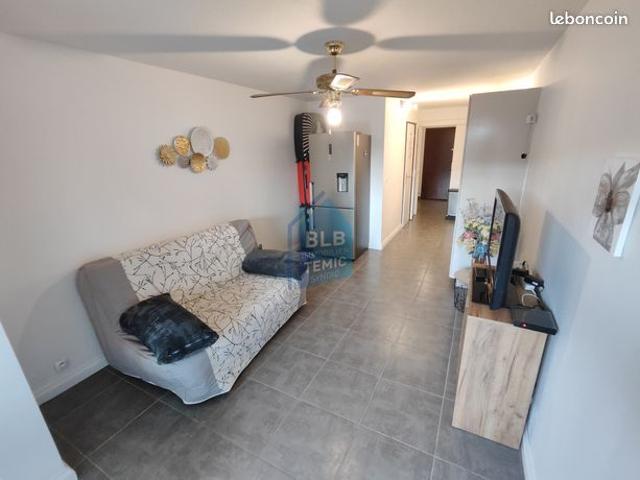 Studio 1 pièce 33 m²