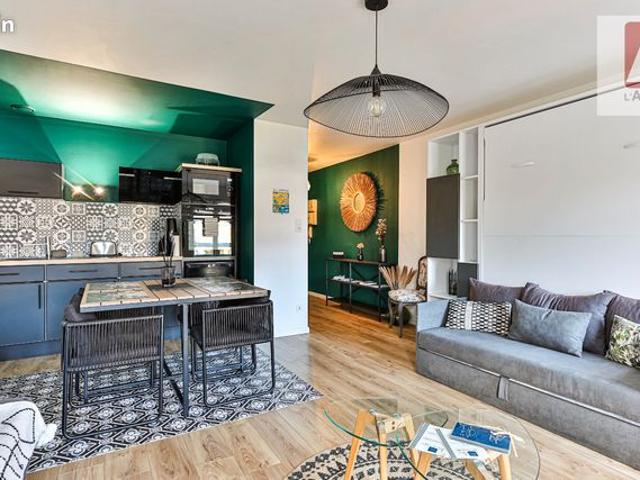 Studio 1 pièce 33 m²