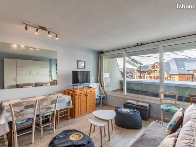 Studio 1 pièce 33 m²