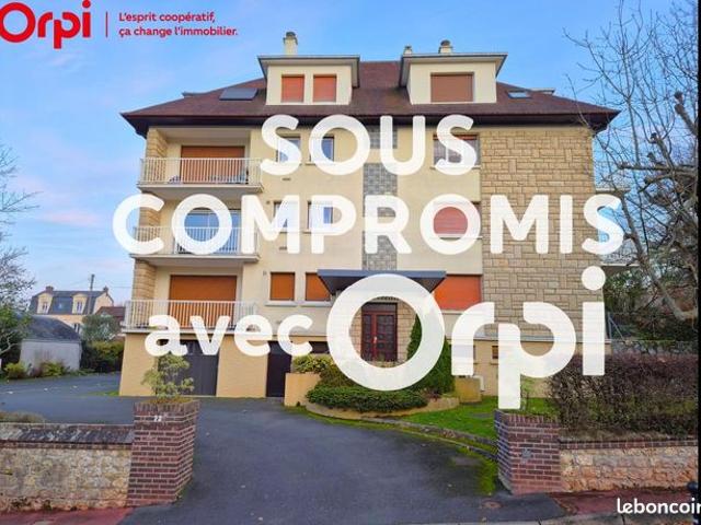 Studio 1 pièce 33 m²