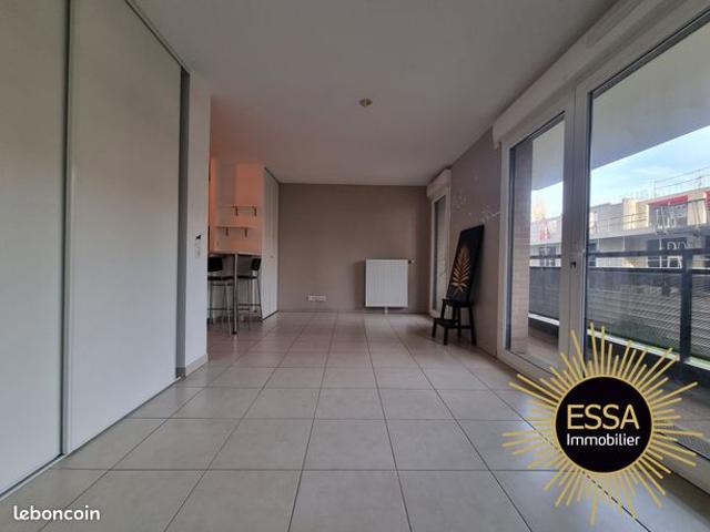 Studio 1 pièce 33 m²