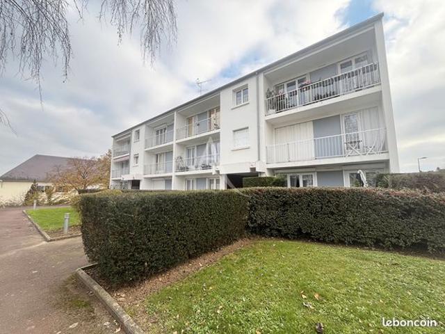Studio 1 pièce 33 m²