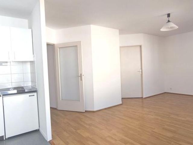 Studio 1 pièce 33 m²