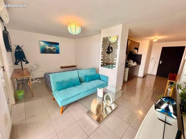 Studio 1 pièce 33 m²