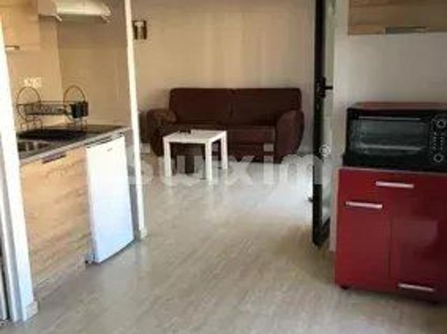 Studio 1 pièce 30 m²