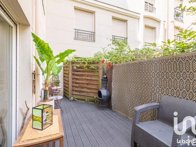 Studio 1 pièce 33 m²