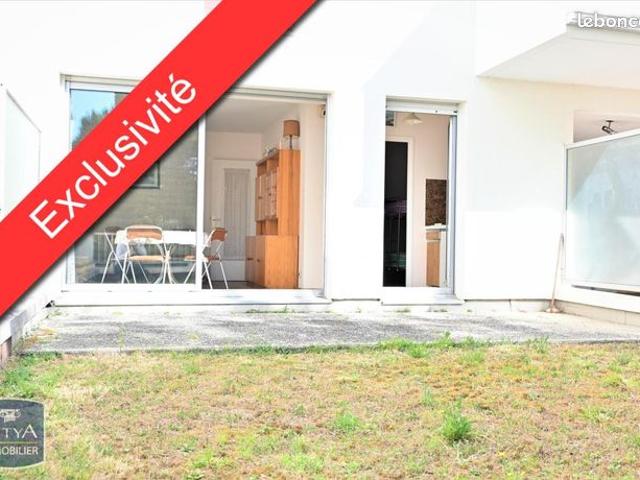 Studio 1 pièce 30 m²
