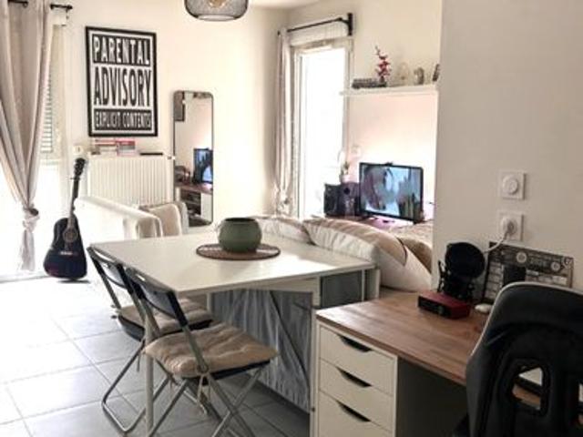 Studio 1 pièce 30 m²