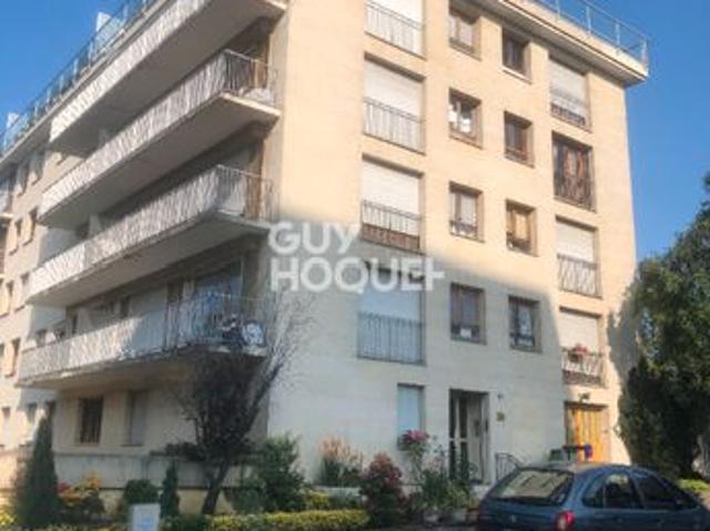 Studio 1 pièce 30 m²