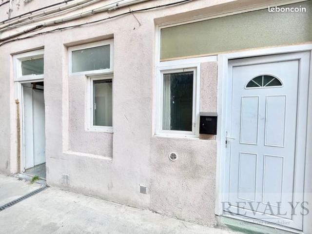 Studio 1 pièce 30 m²
