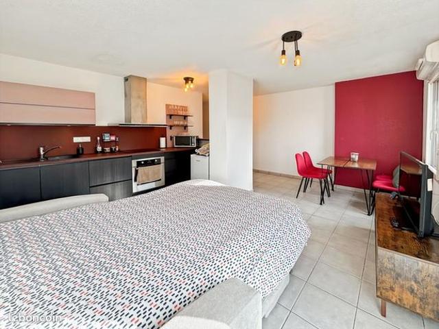 Studio 1 pièce 30 m²