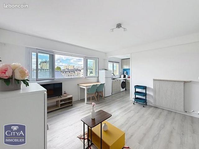 Studio 1 pièce 30 m²
