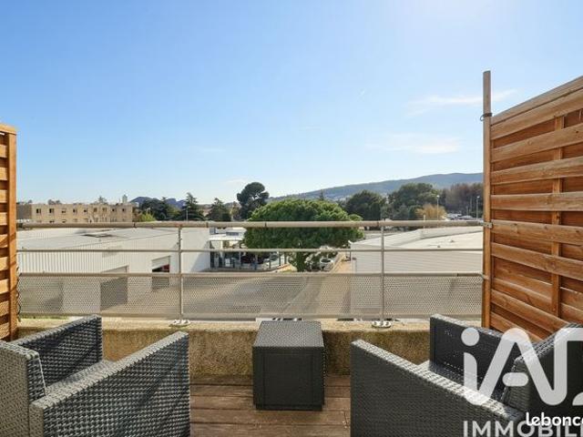 Studio 1 pièce 30 m²