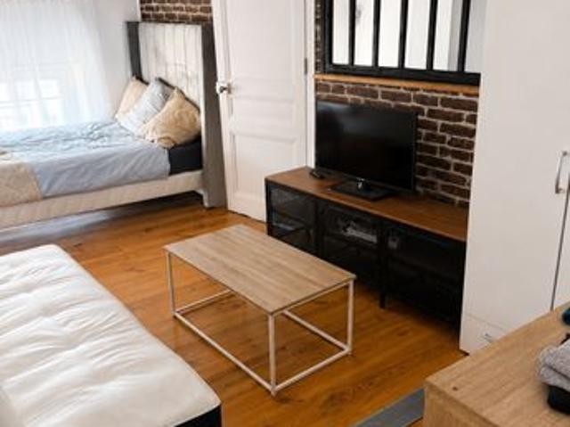 Studio 1 pièce 30 m²