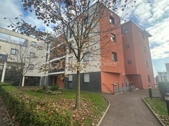 Studio 1 pièce 30 m²