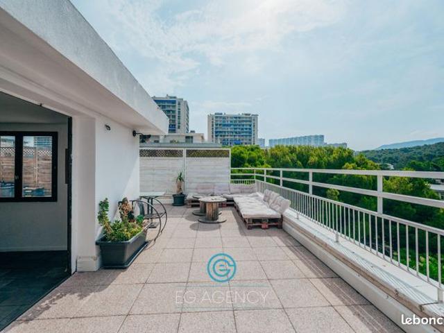Studio 1 pièce 30 m²