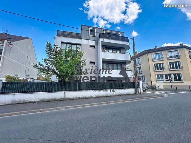 Studio 1 pièce 30 m²