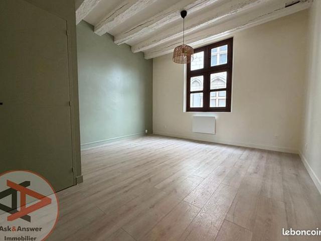 Studio 1 pièce 30 m²