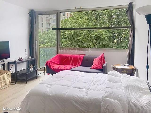 Studio 1 pièce 30 m²