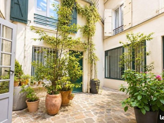 Studio 1 pièce 30 m²