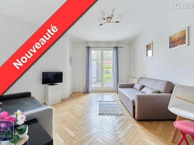 Studio 1 pièce 30 m²