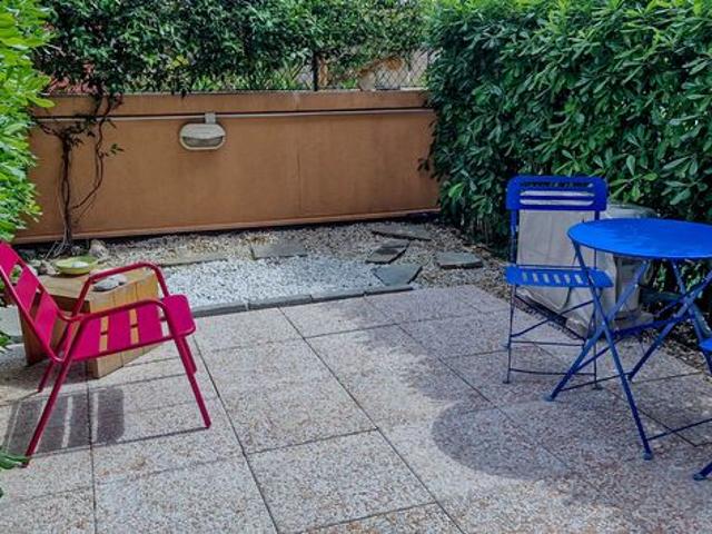 Studio 1 pièce 30 m²