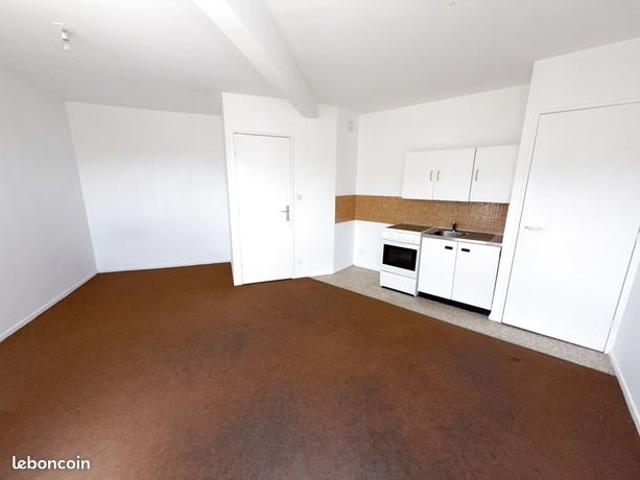 Studio 1 pièce 30 m²