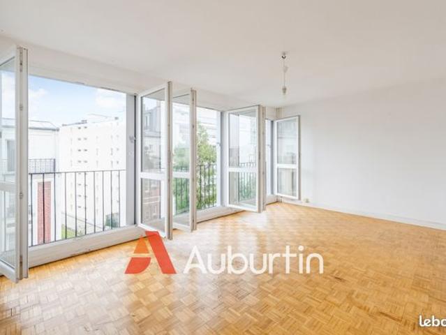 Studio 1 pièce 30 m²