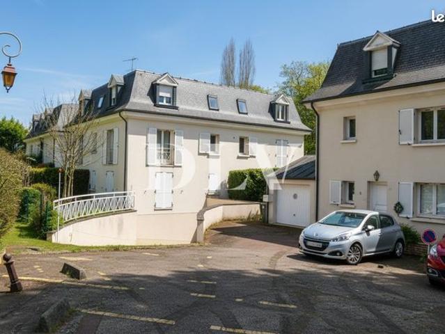 Studio 1 pièce 30 m²