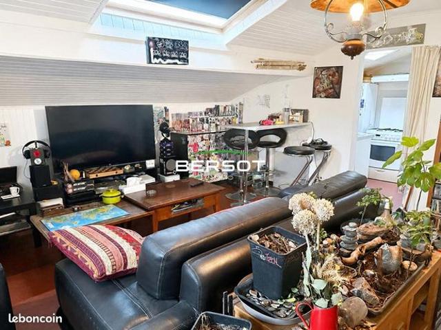 Studio 1 pièce 30 m²
