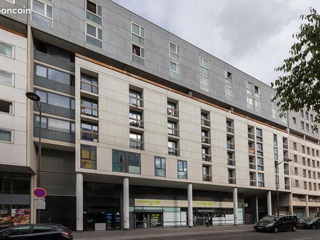 Studio 1 pièce 30 m²