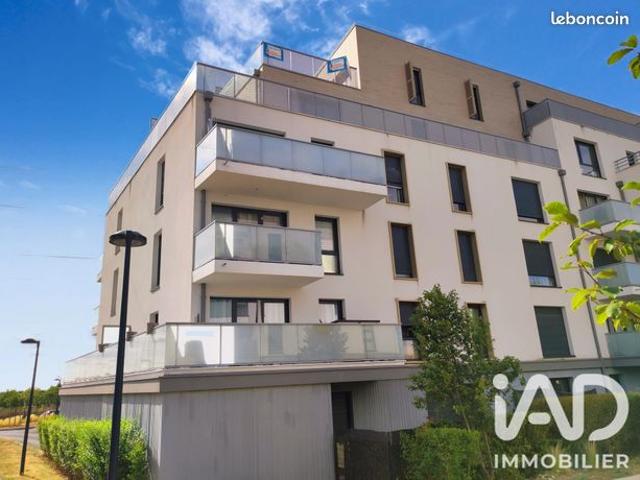 Studio 1 pièce 30 m²