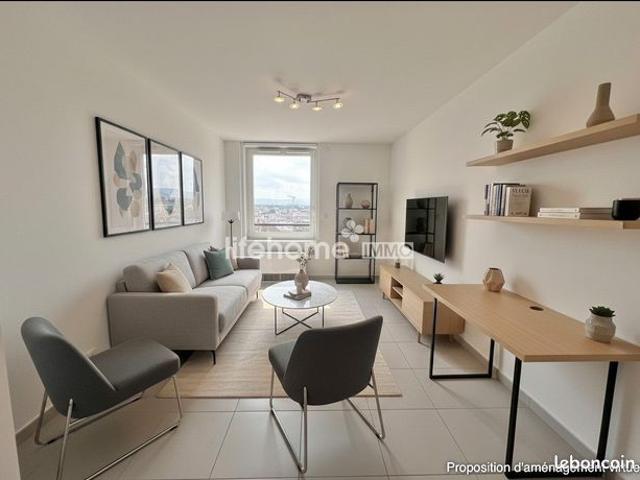 Studio 1 pièce 30 m²