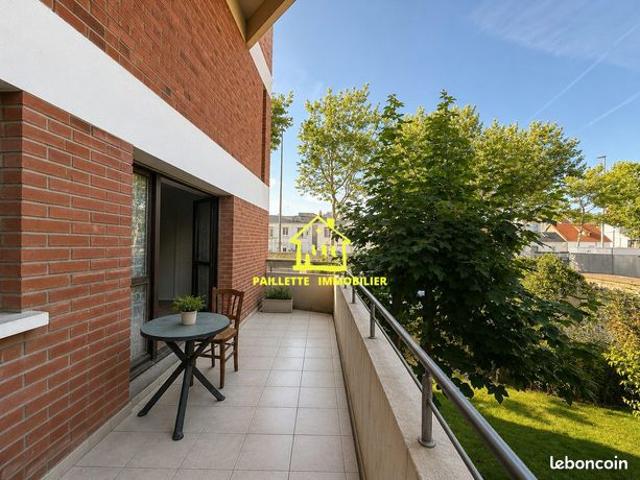 Studio 1 pièce 30 m²