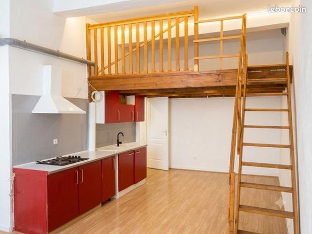 Studio 1 pièce 30 m²
