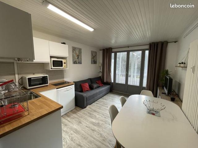 Studio 1 pièce 30 m²