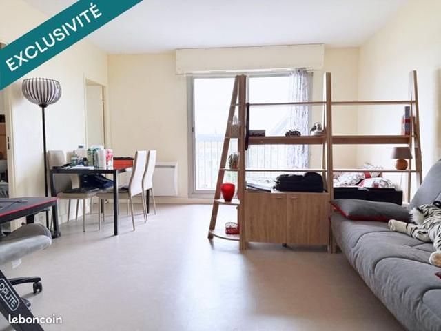 Studio 1 pièce 30 m²