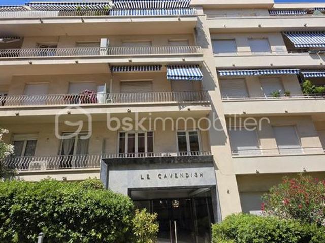 Studio 1 pièce 30 m²