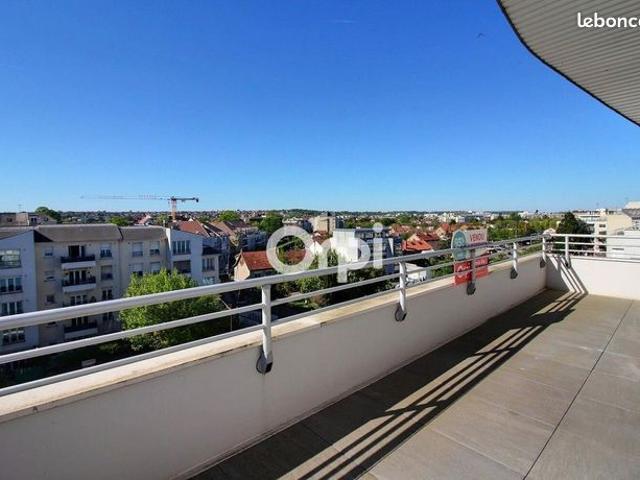 Studio 1 pièce 30 m²