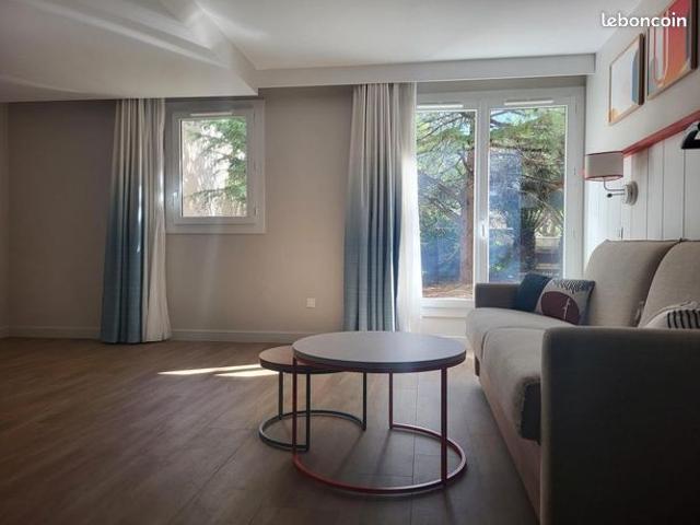 Studio 1 pièce 30 m²