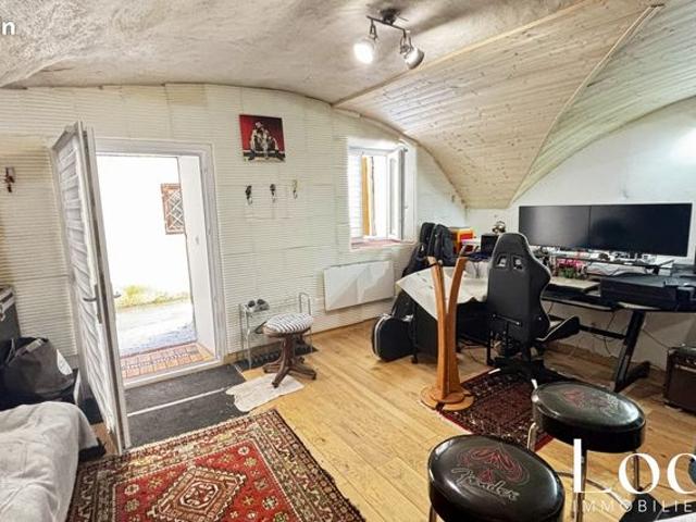 Studio 1 pièce 30 m²