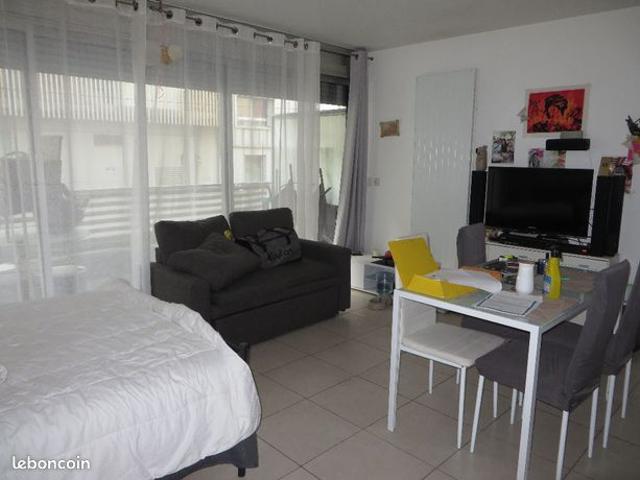 Studio 1 pièce 30 m²