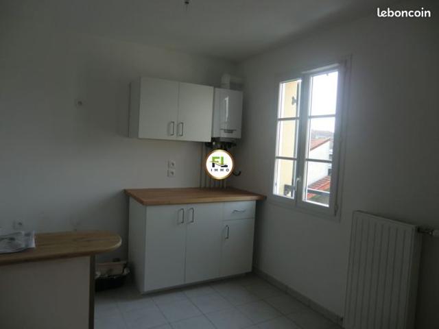 Studio 1 pièce 30 m²