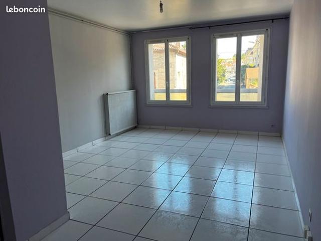 Studio 1 pièce 31 m²