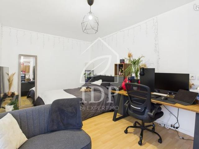 Studio 1 pièce 31 m²