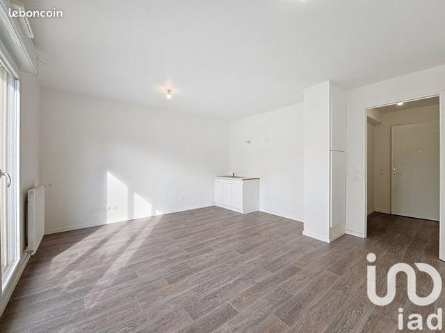 Studio 1 pièce 31 m²