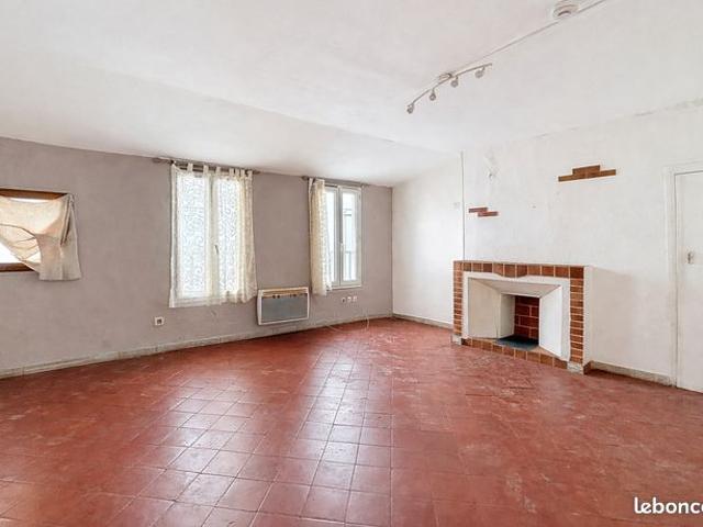 Studio 1 pièce 31 m²
